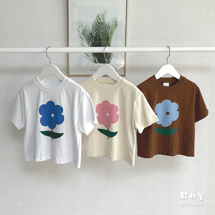 正韓春roy 三色花朵上衣