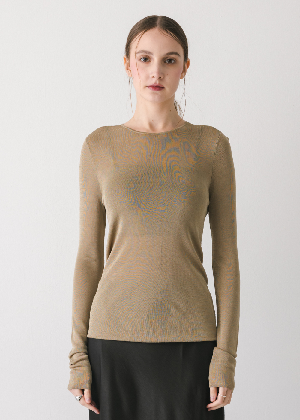 薄透絲感長袖上衣