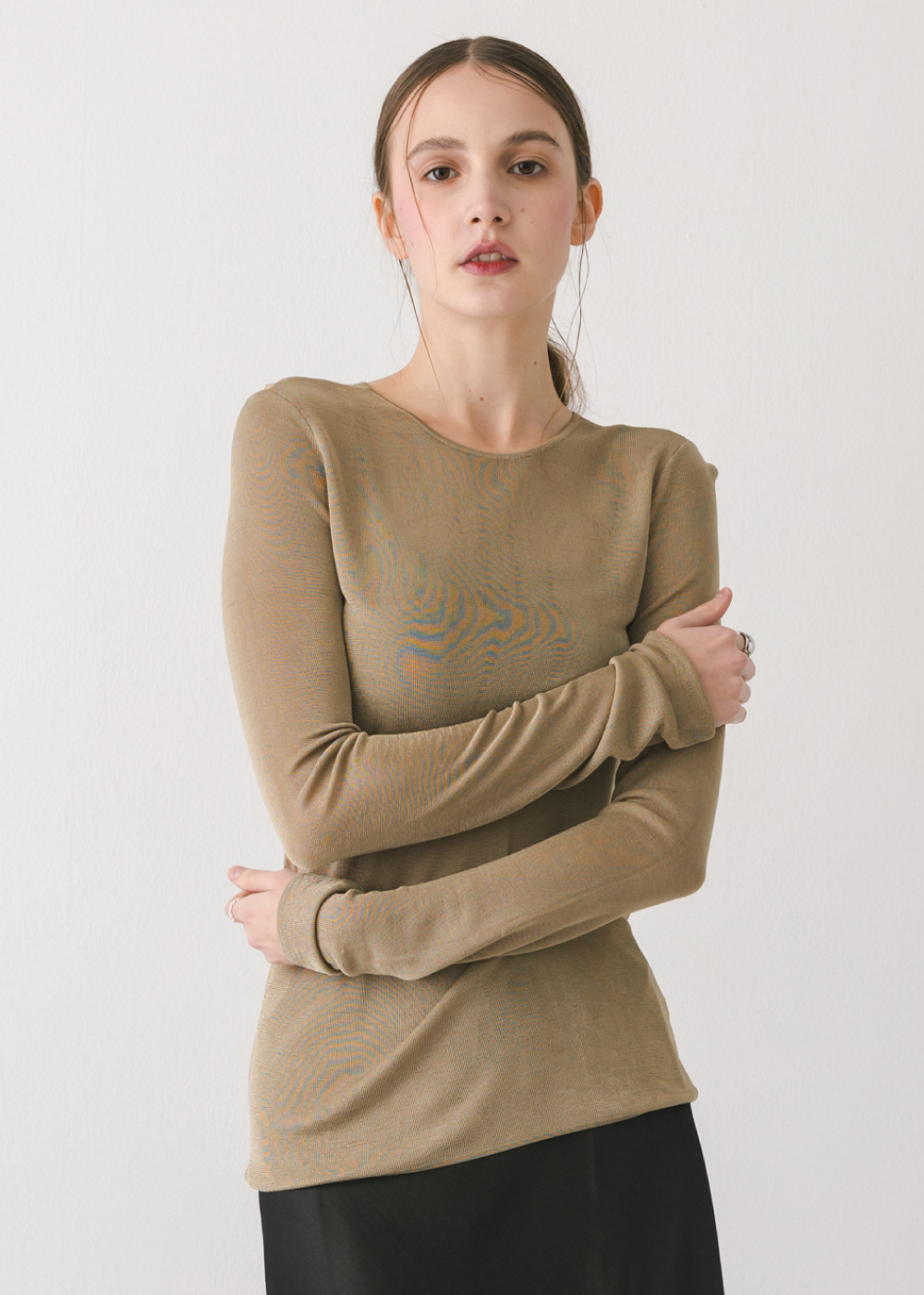 薄透絲感長袖上衣