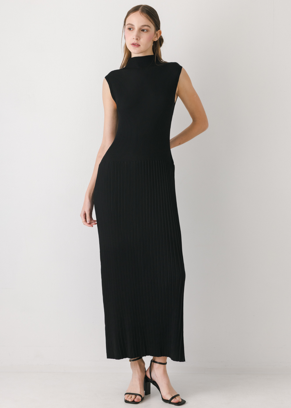 立領修身針織長洋裝