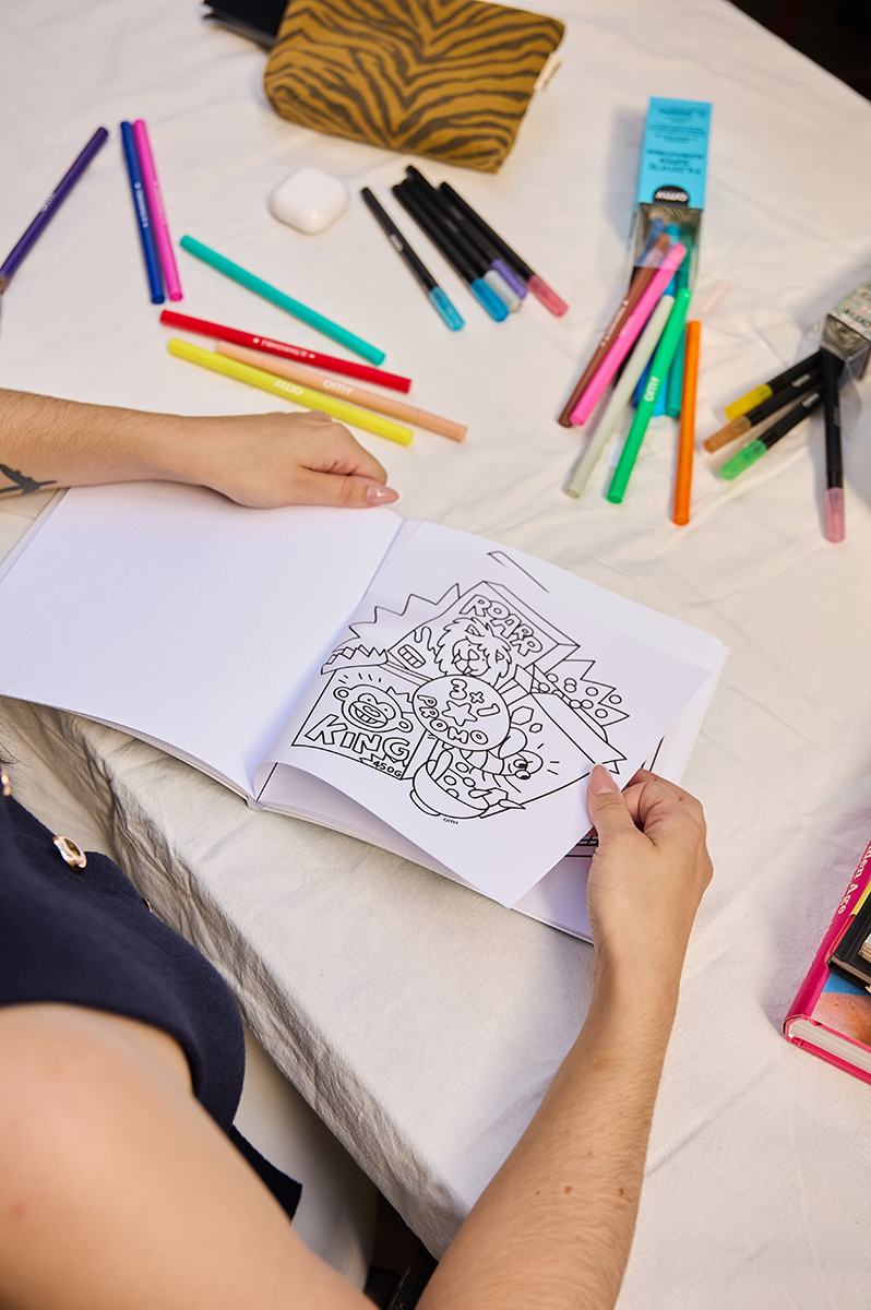 OMY 小藝術家著色本-超級市場