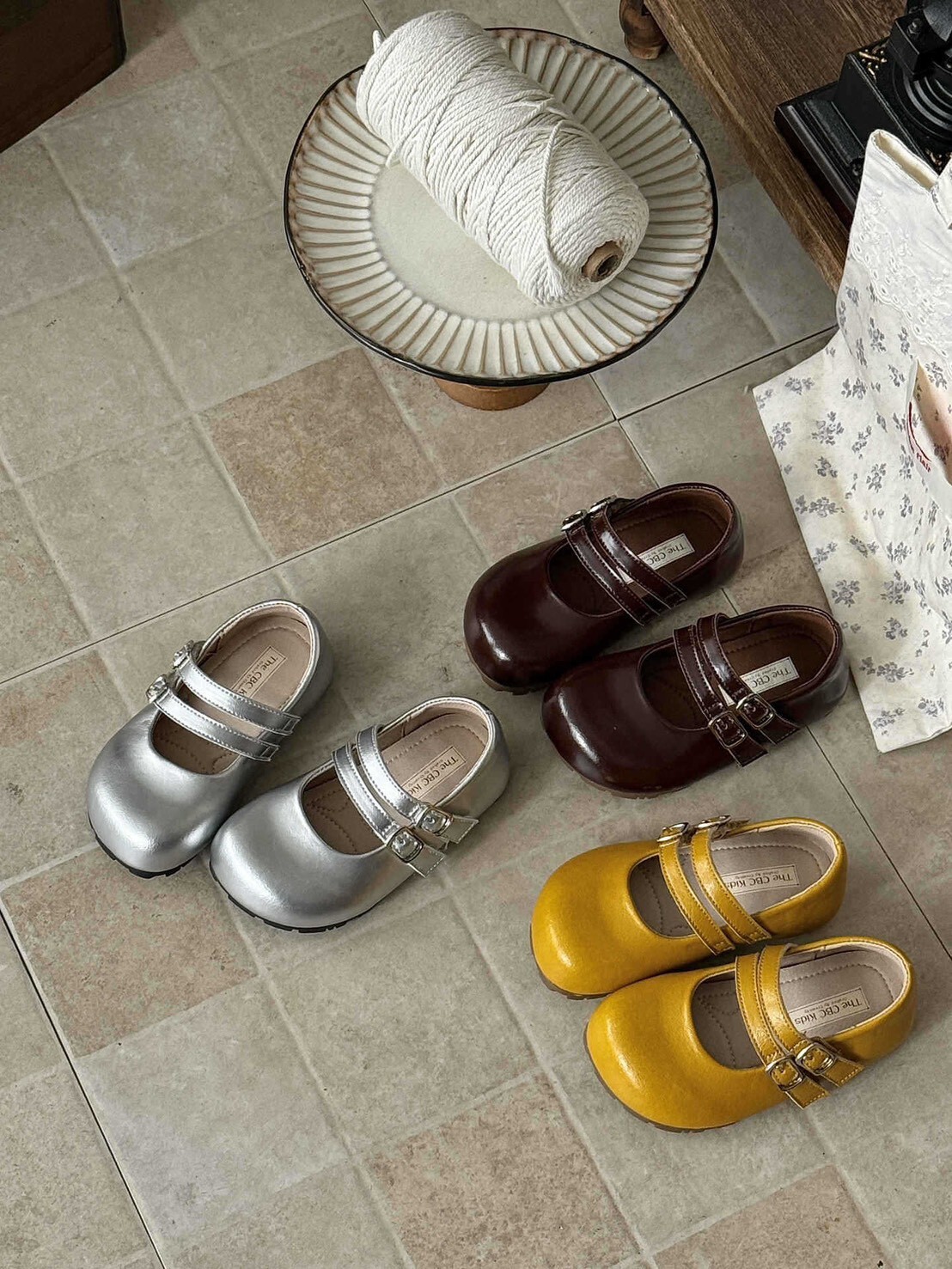 2026公主必備 ꕀ 金屬色皮革軟底鞋