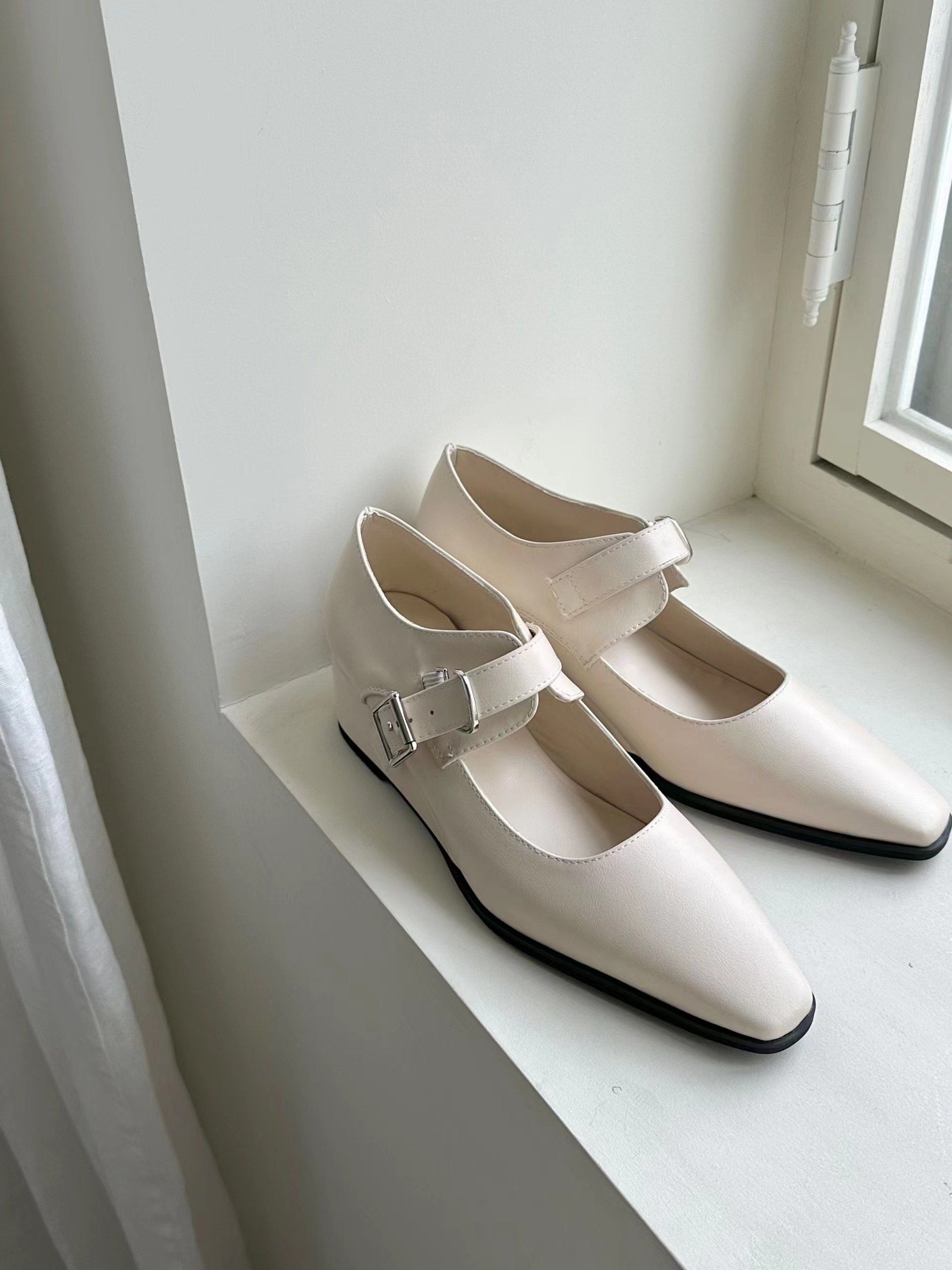 ASK 春季新款  半細跟中跟高跟鞋 636