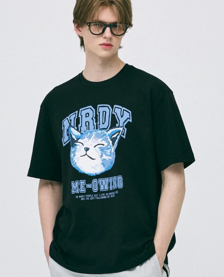 韓國代購 NERDY Arch Logo Nero S/S T-Shirt NE02