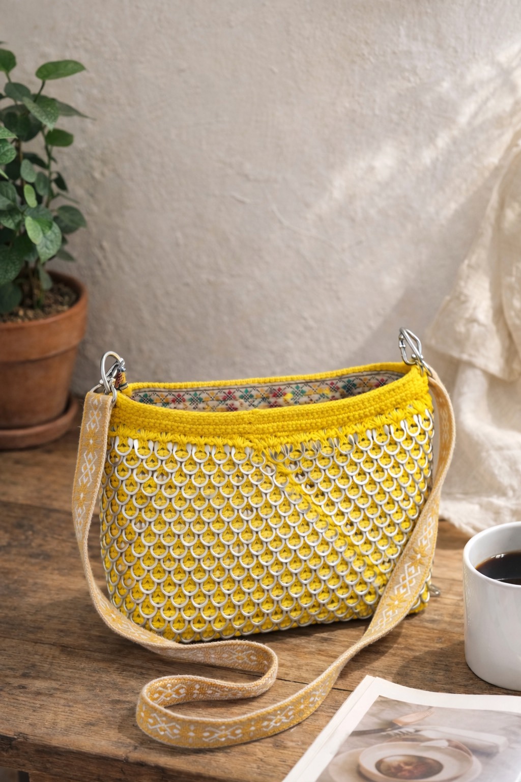 《環回部落》側背包