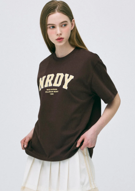 韓國代購 NERDY Arch Logo S/S T-Shirt NE04