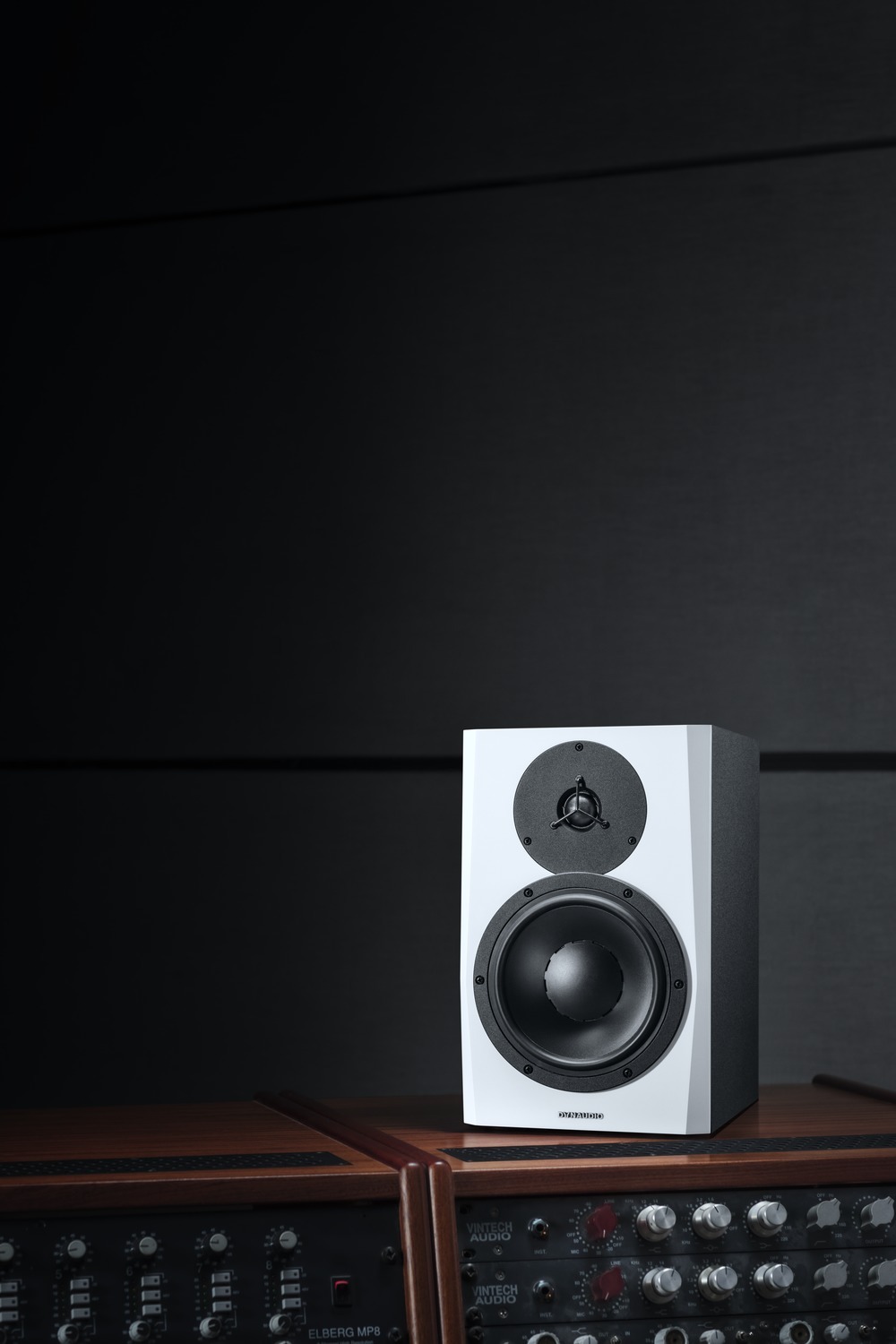 Dynaudio LYD 8 White