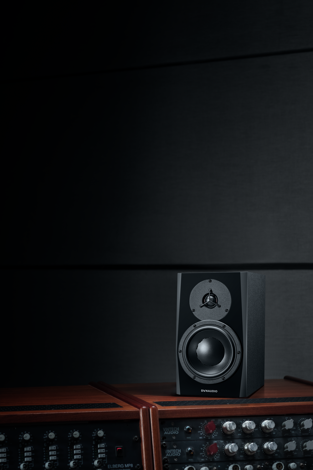 Dynaudio LYD 7 Black