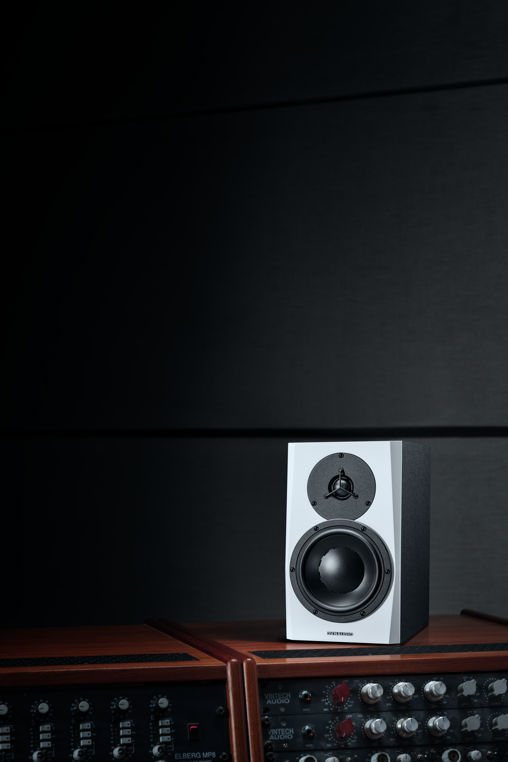 Dynaudio LYD 7 White