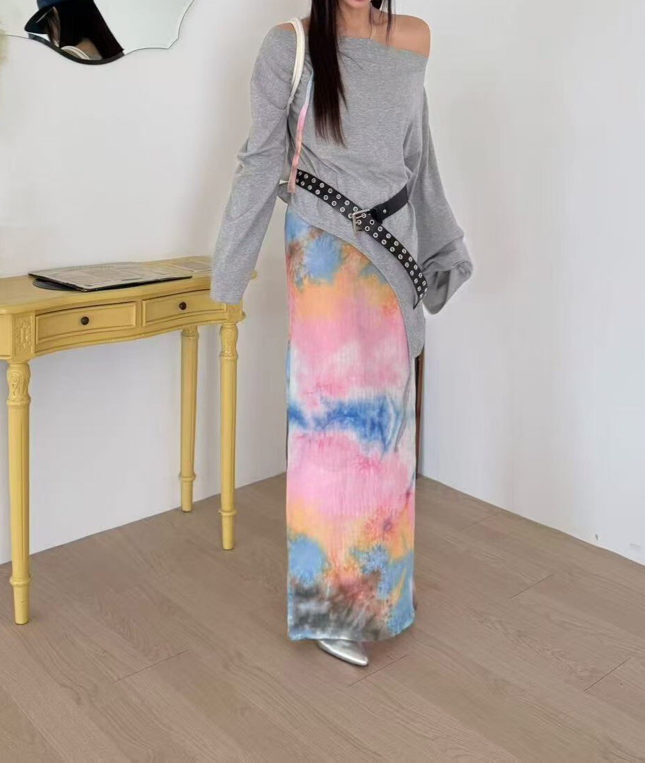 造型斜下擺露肩T