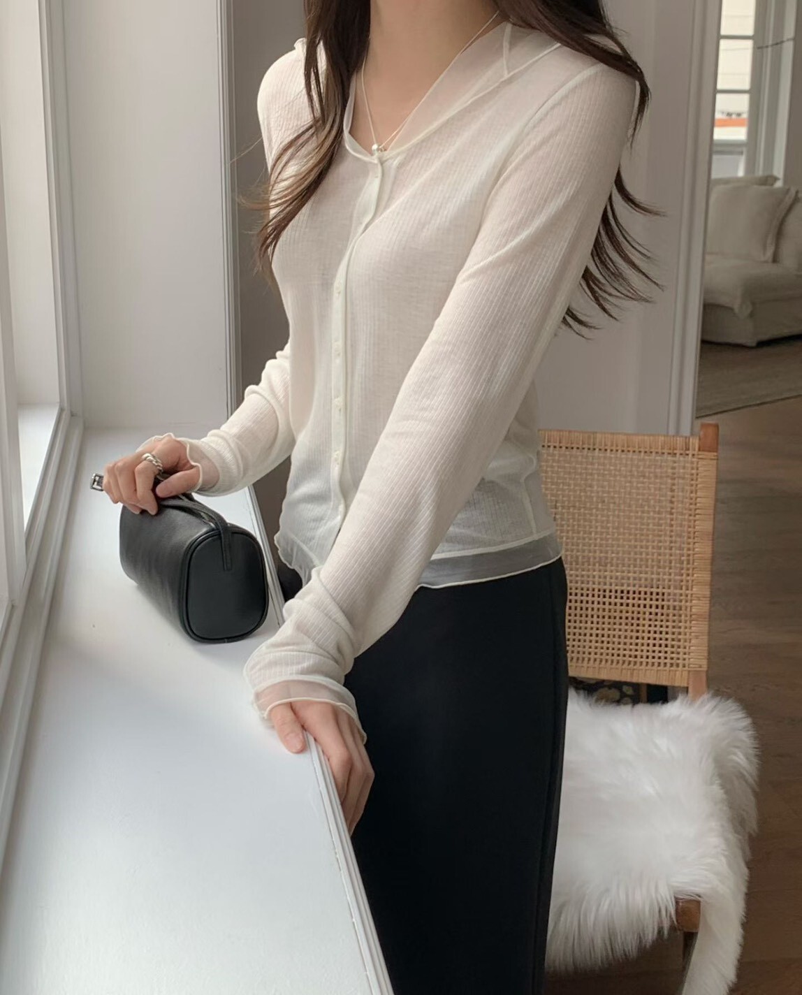 MUSE 坑條U型翻領網紗拼接開扣上衣