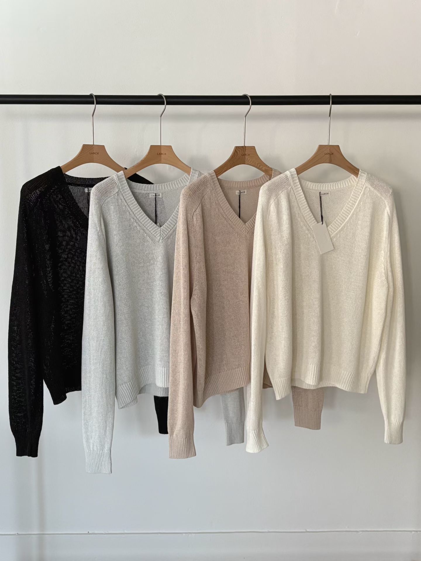 PE6014 V領薄針織上衣