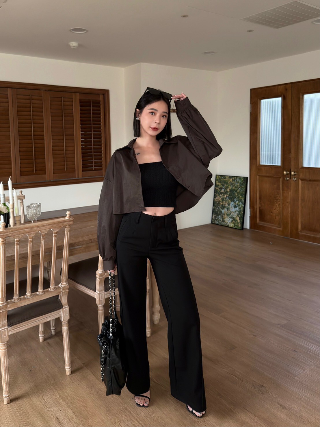 短版質感素面襯衫