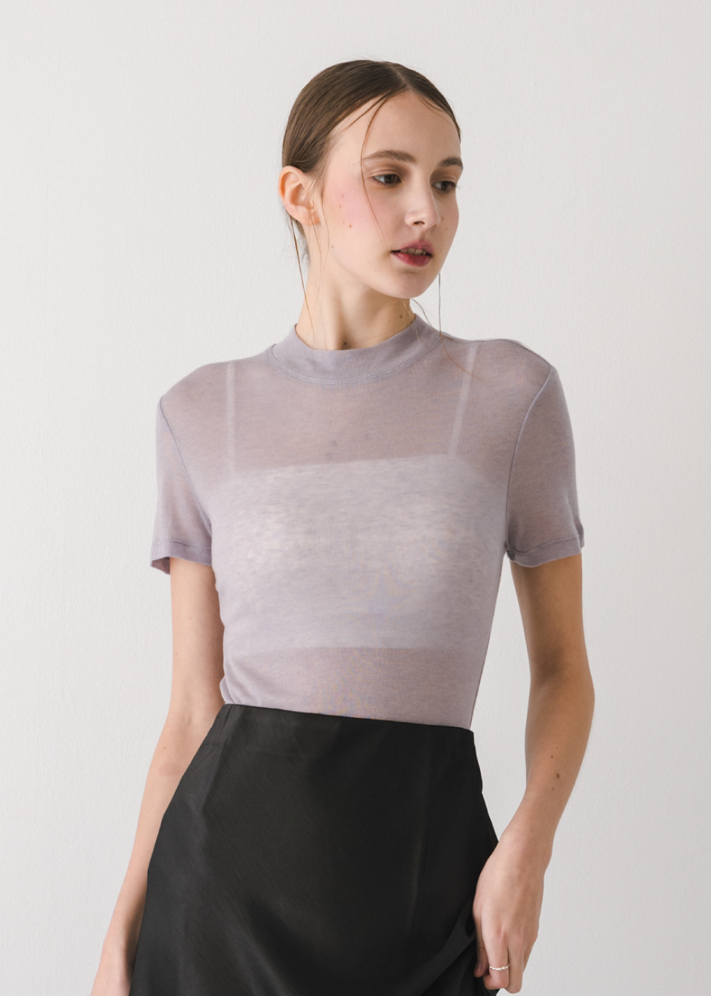 萊賽爾羊毛透膚立領上衣