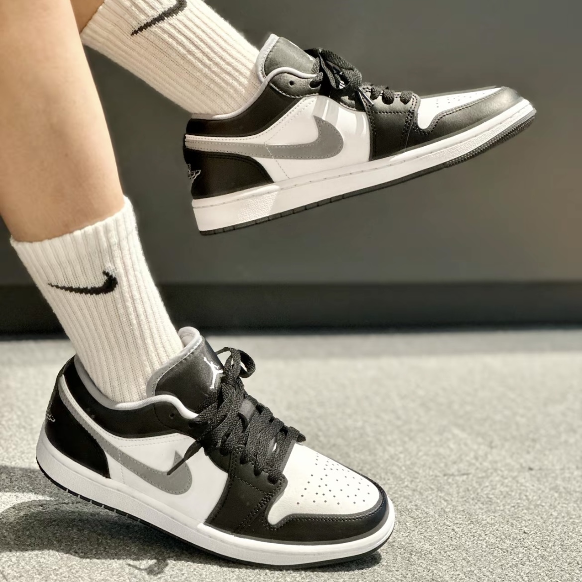 NIKE AIR JORDAN 1 LOW 影子黑白 553558-040