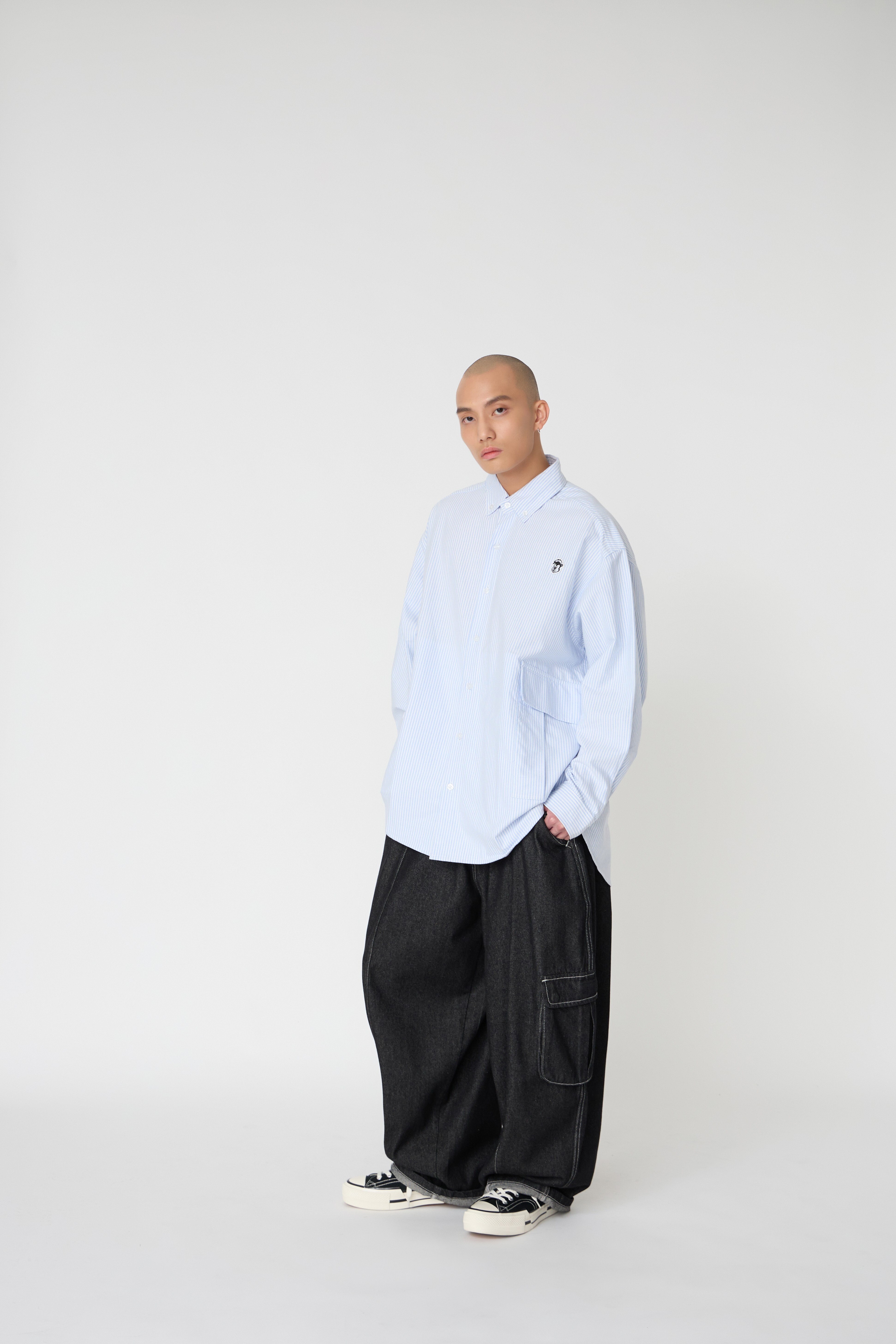 NOIR 立挺臭鼬刺繡條紋衫