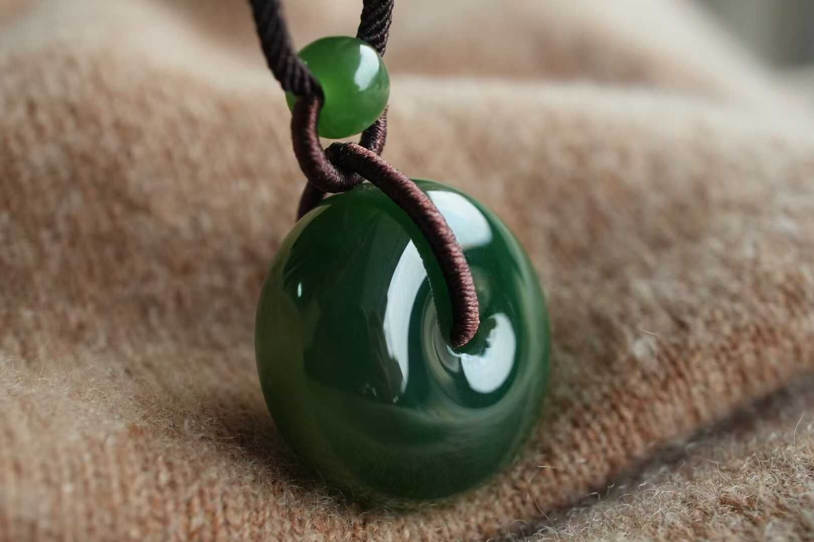 210411 和田玉老料俄冰底碧玉平安扣掛件 (24.3mm直徑)