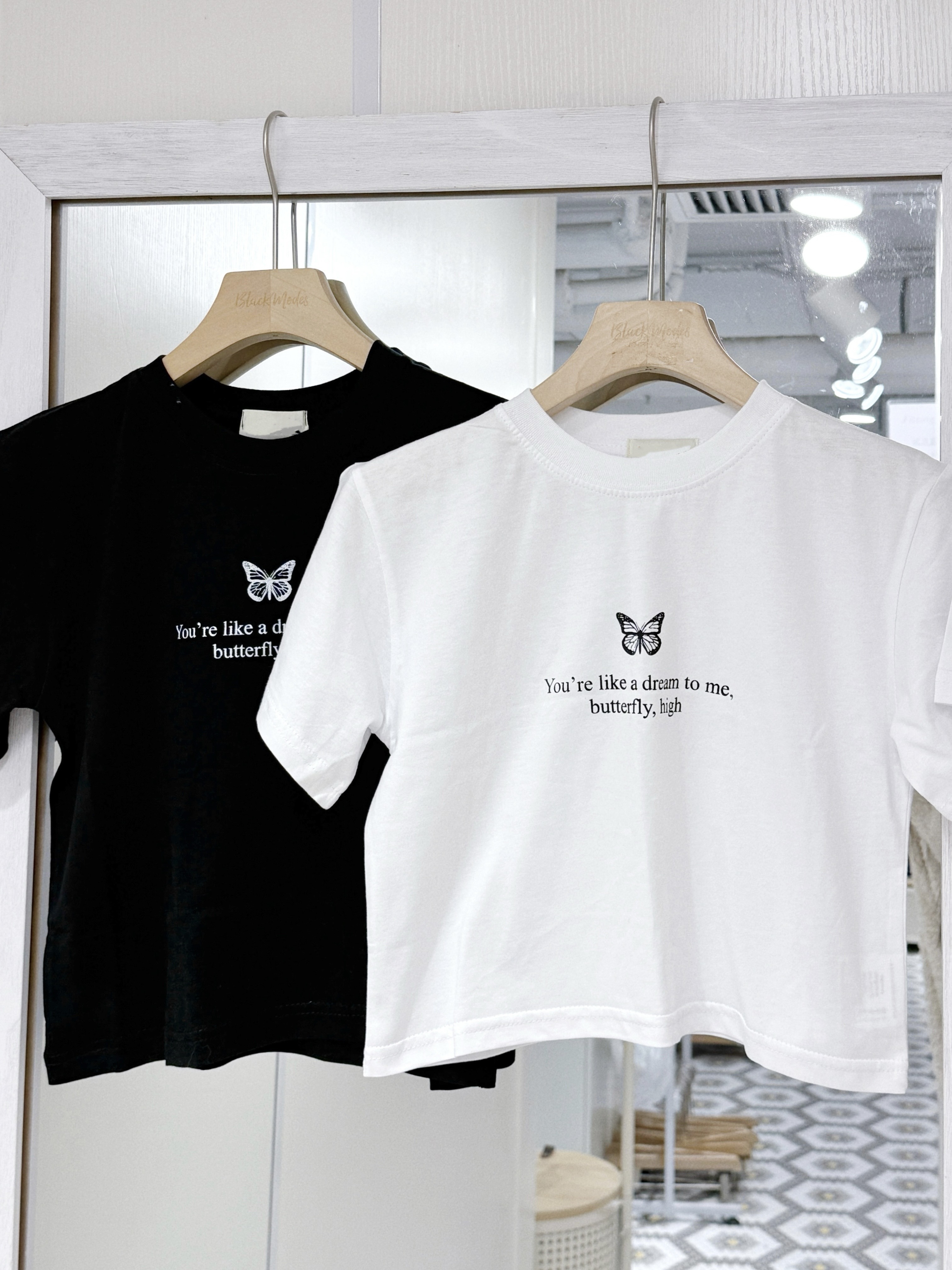 T1275｜小Bufferly印花短TEE⸝⋆ 𐐪𐑂 ₊˚.