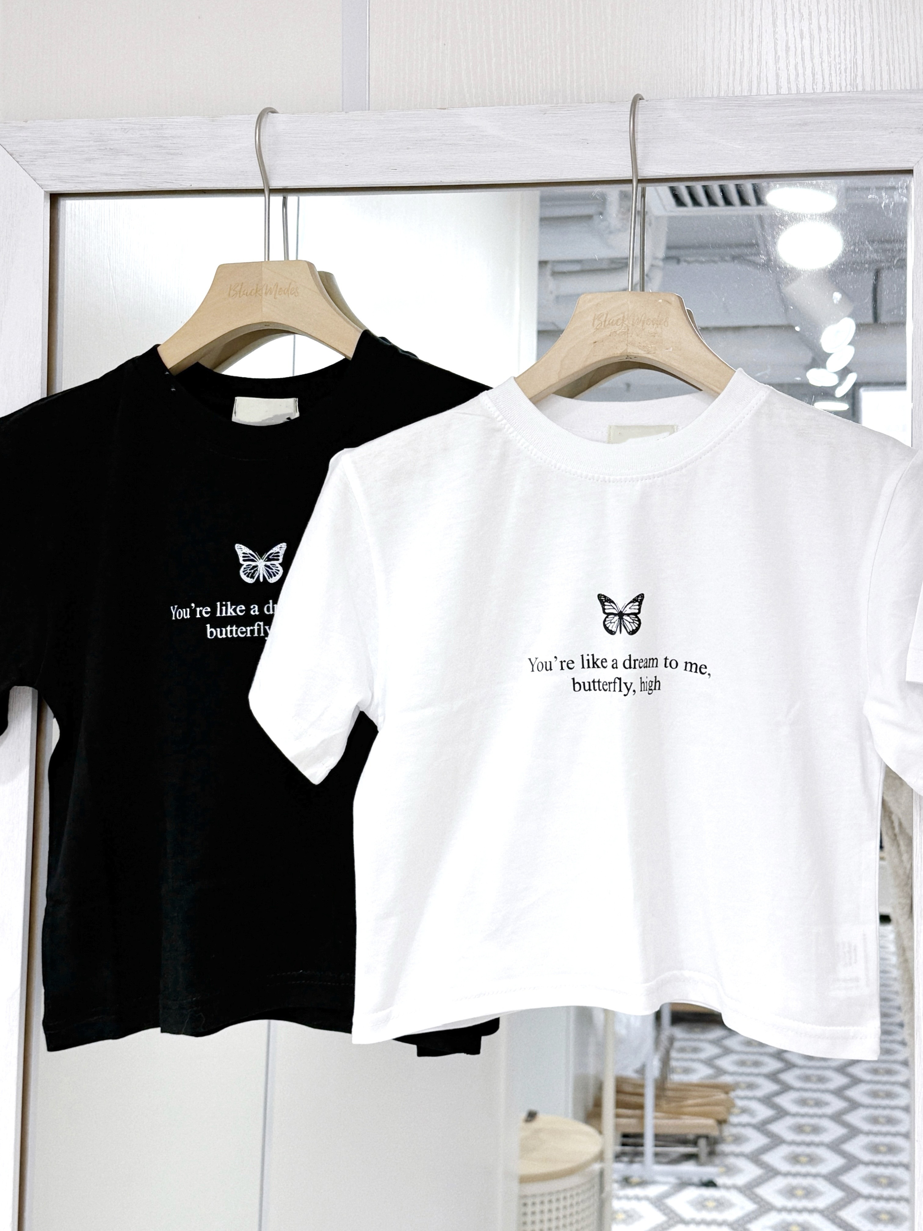 T1275｜小Bufferly印花短TEE⸝⋆ 𐐪𐑂 ₊˚.