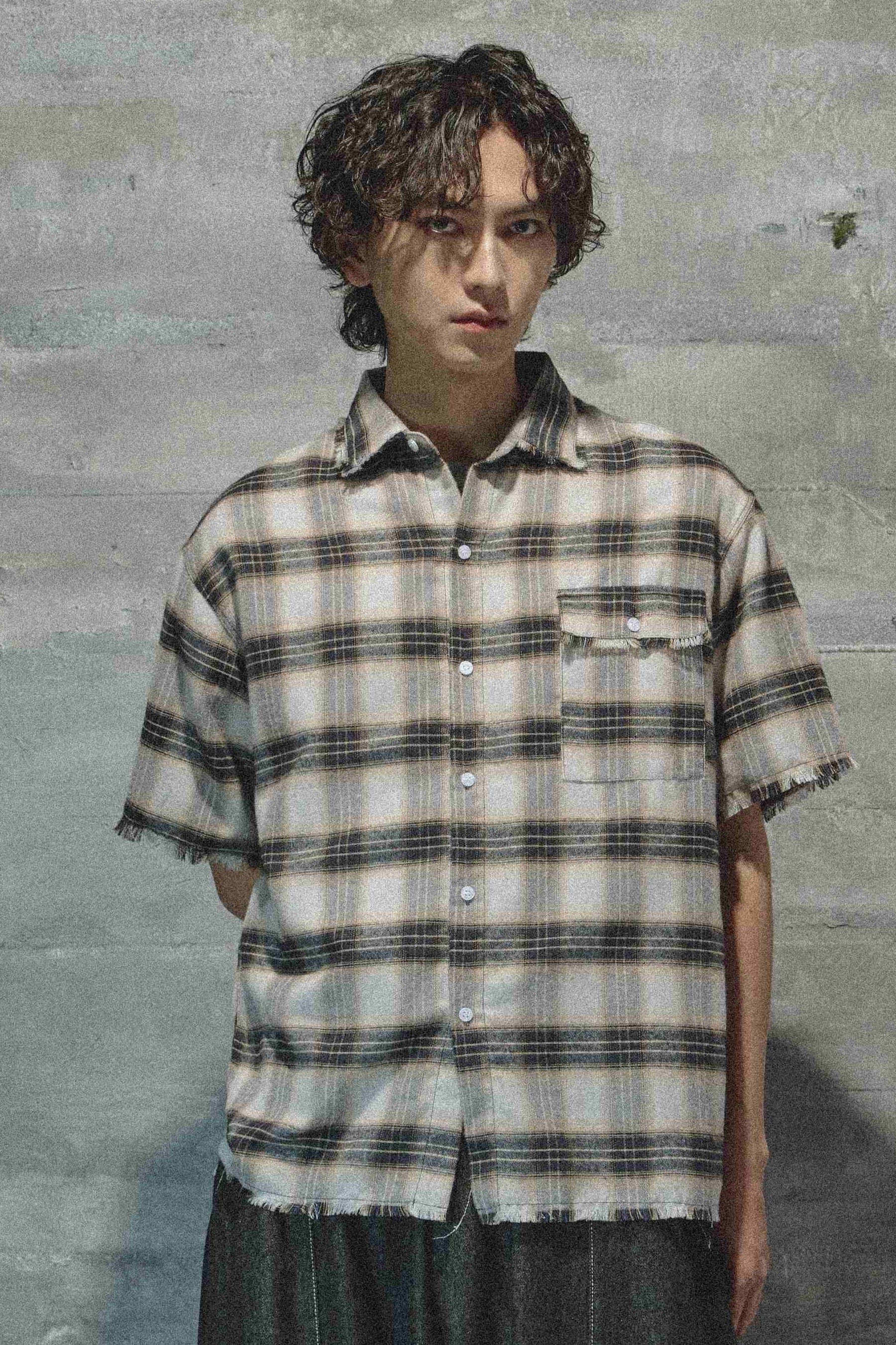 NOIR 復古抽鬚格紋襯衫