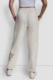 [S] DKNY EGGNOG/LIGHT GOLD GRAFFITI RHINESTONE LOGO HIGH RISE RELAXED FIT JOGGER, DP5P3742-I1K (SD1608)