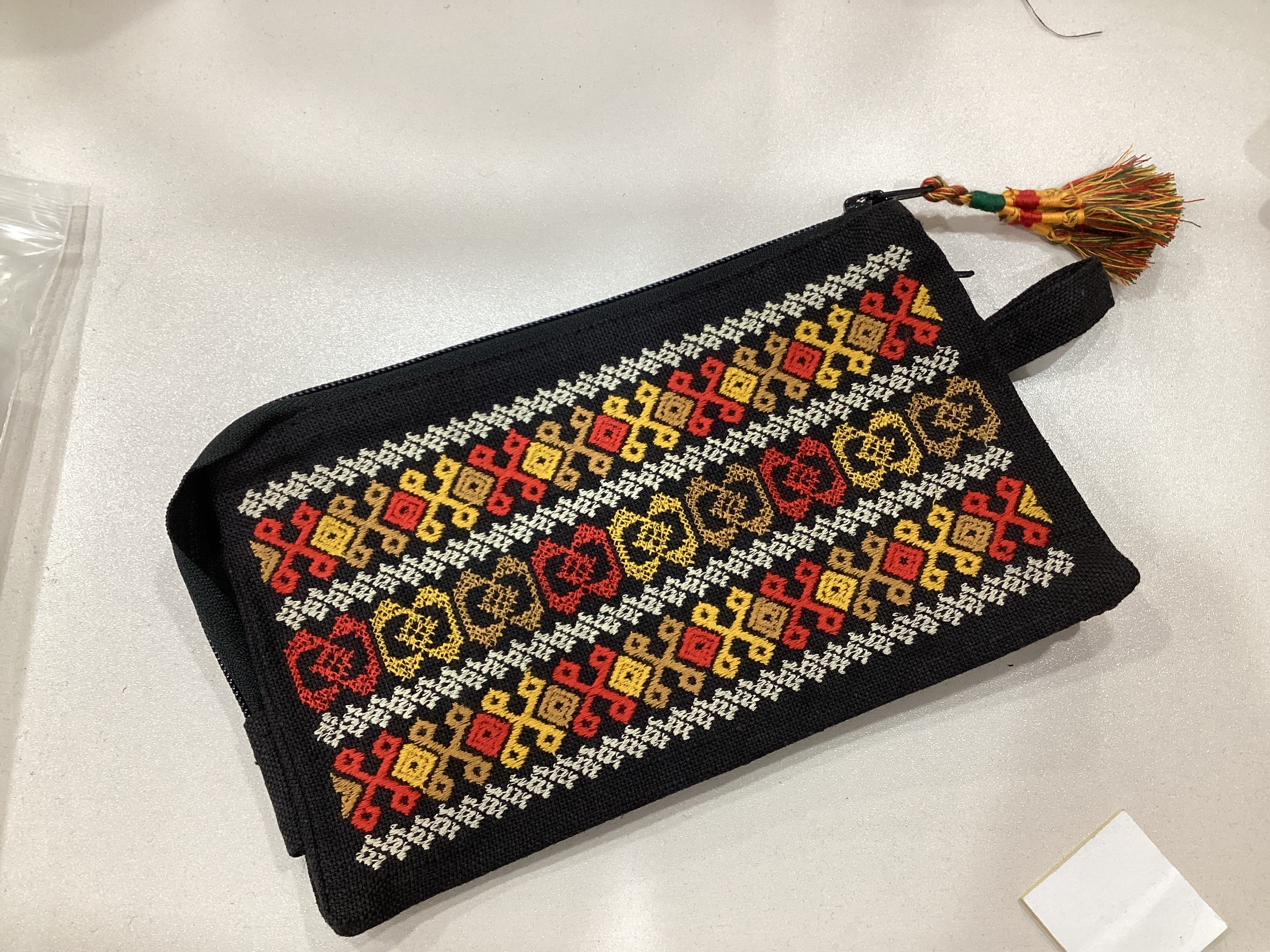 No.15刺繡圖騰手提包長22cm寬14cm