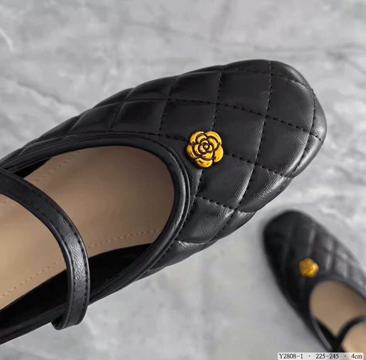 Y2808-1  韓國小香風菱格玫瑰扣後空瑪莉珍