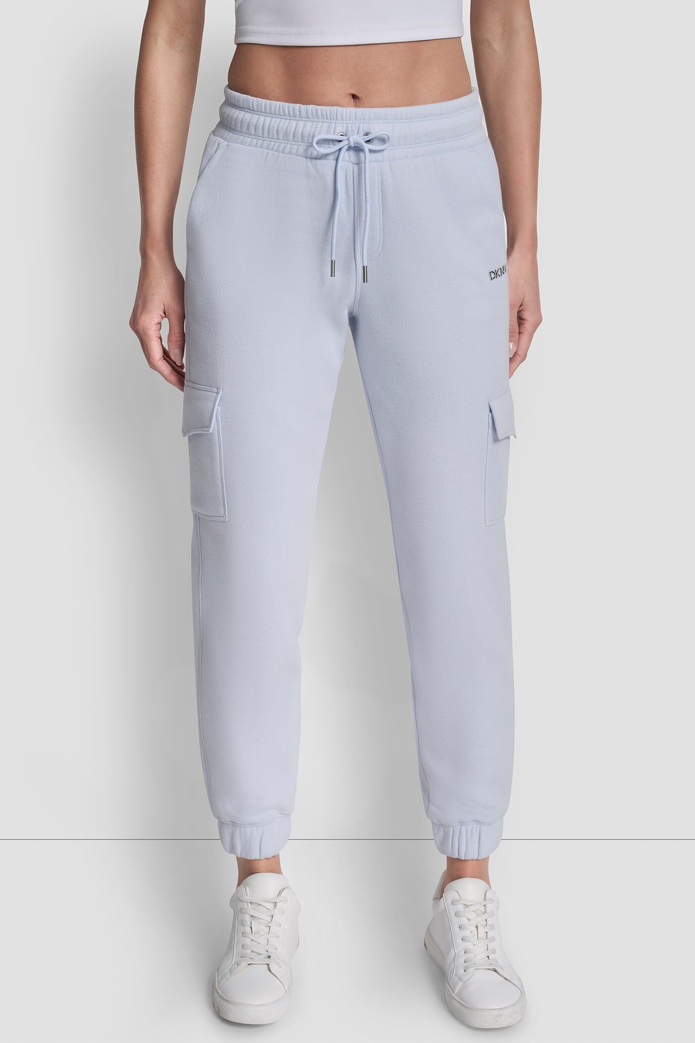 [S] DKNY FROST BLUE METALLIC BUBBLE LOGO SLIM FIT FLEECE CARGO JOGGER, DP6P3524-A4I (SD1845)
