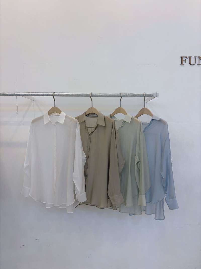 FP6021 條紋天絲薄襯衫上衣