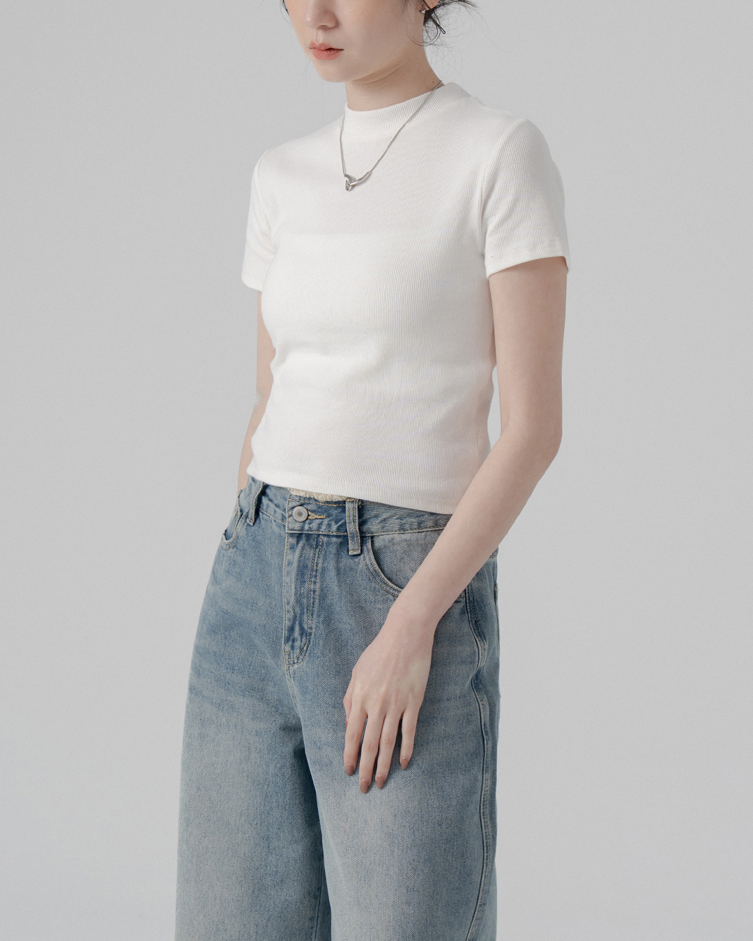 Short-sleeved top with stand-up collar and ribbed trim - White【01099688】in stock+pre-order