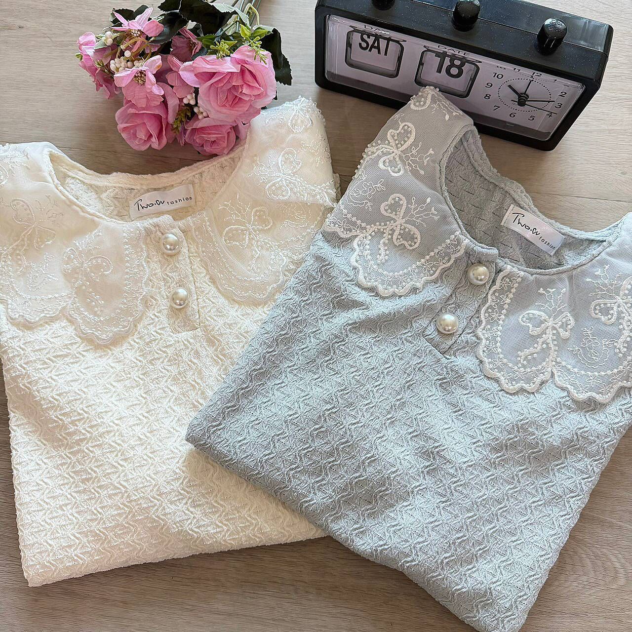 A8147-網紗領波浪壓紋雪紡上衣