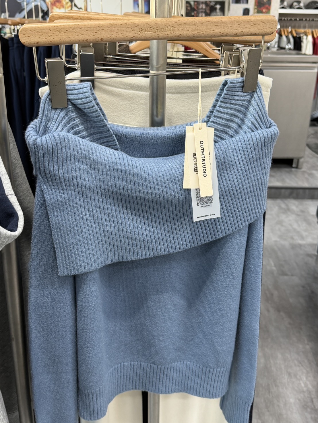 韓系時尚 一字肩 翻領 針織長袖