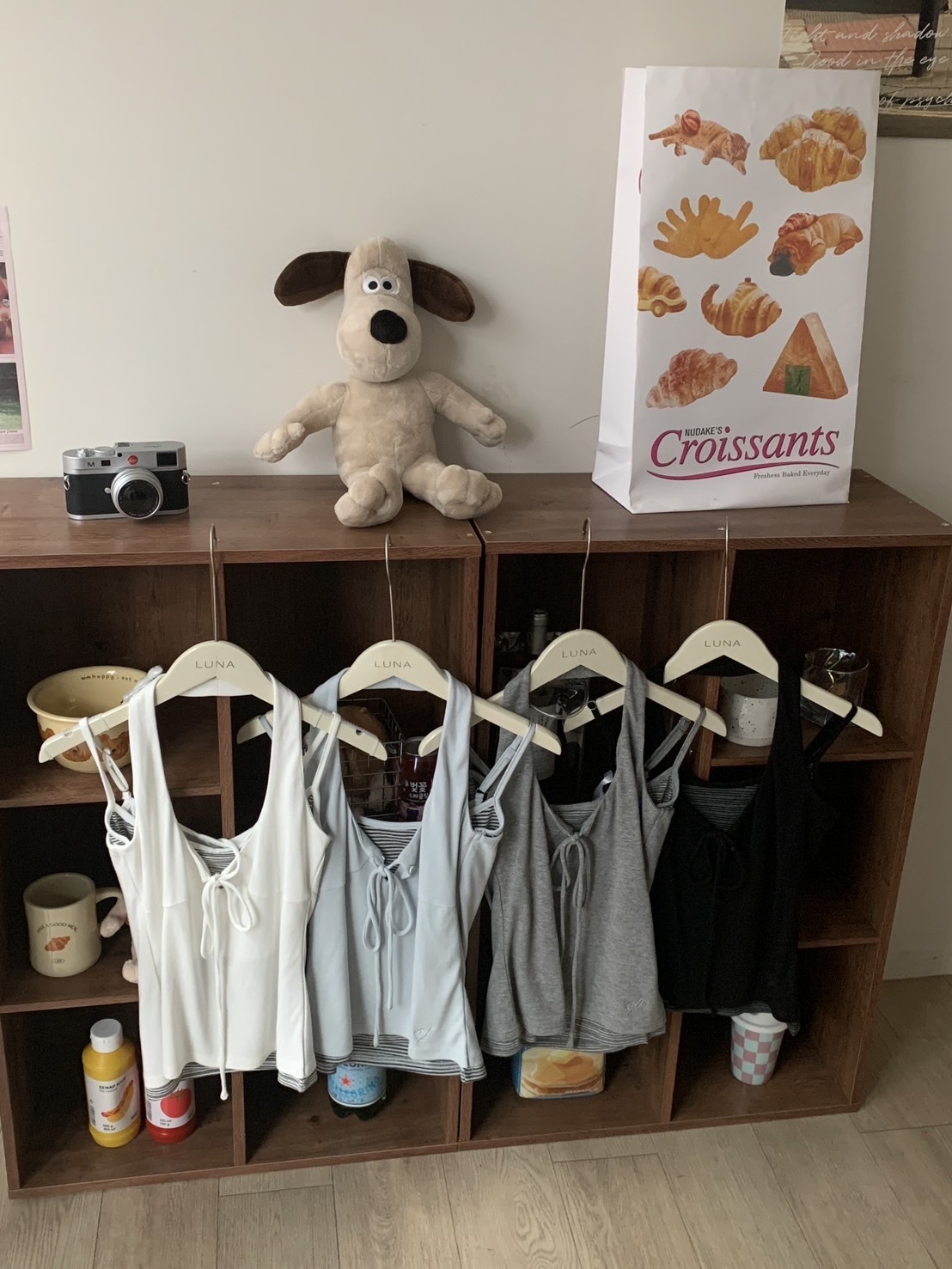 A32 預購撞色條紋拼接繞脖假兩件上衣