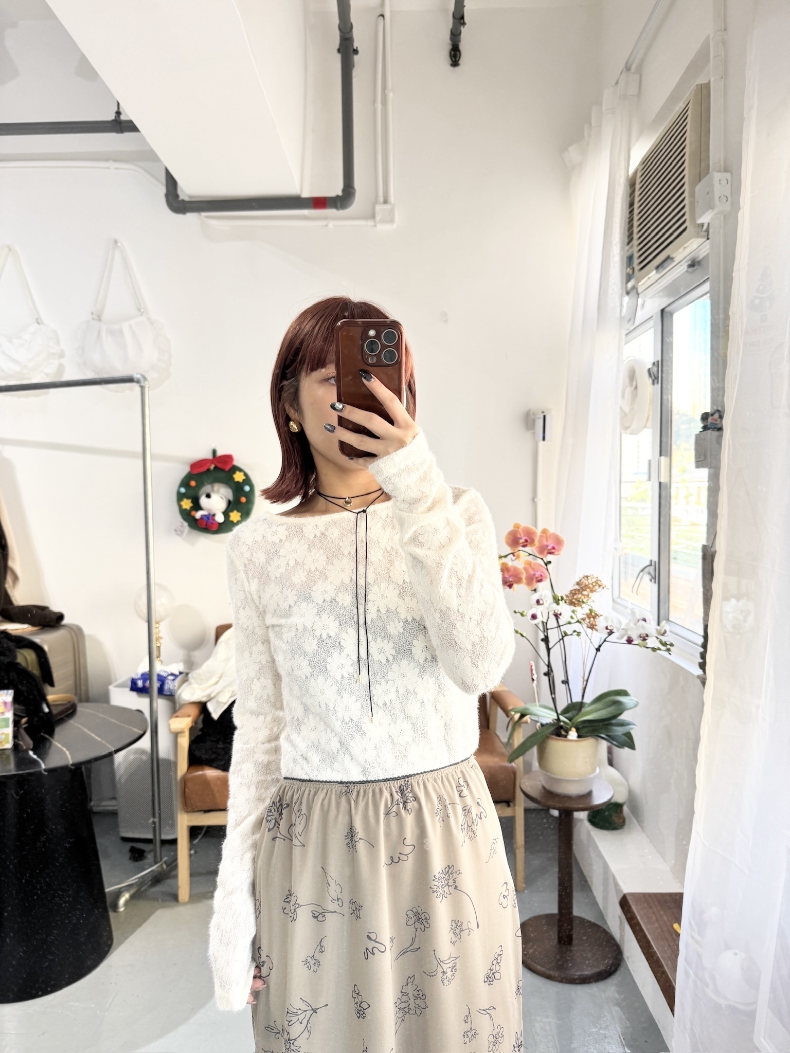 可露肩Lace大圓領TOP