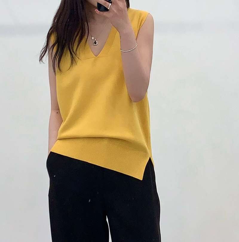 FP6029 經典羊絨羊毛背心上衣