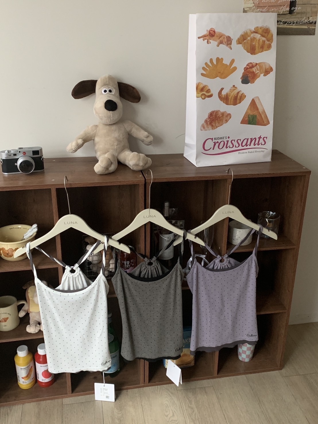 A35 預購點點撞色拼接假兩件上衣