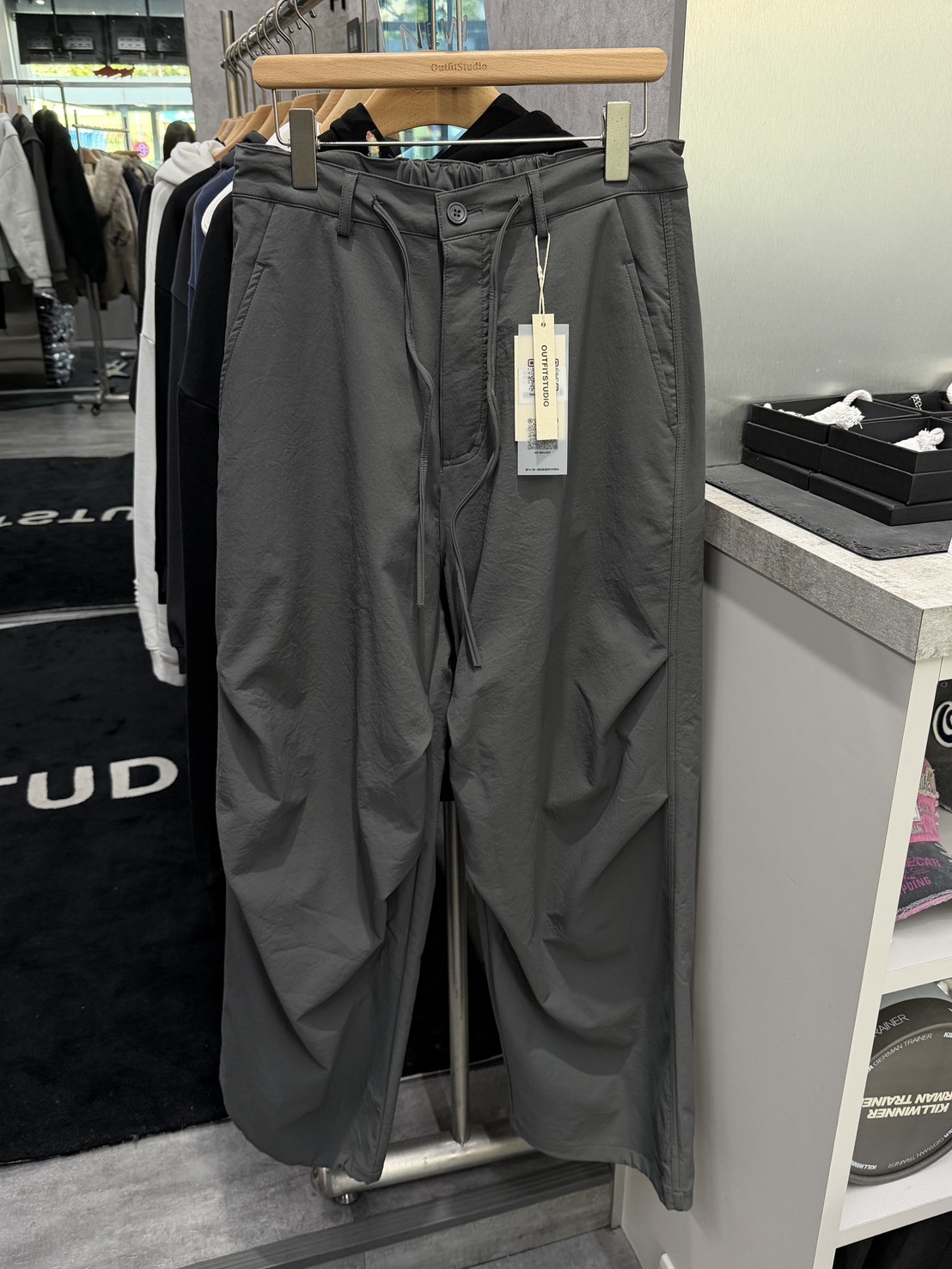 美式 復古 特殊抓皺 擴腿傘兵褲