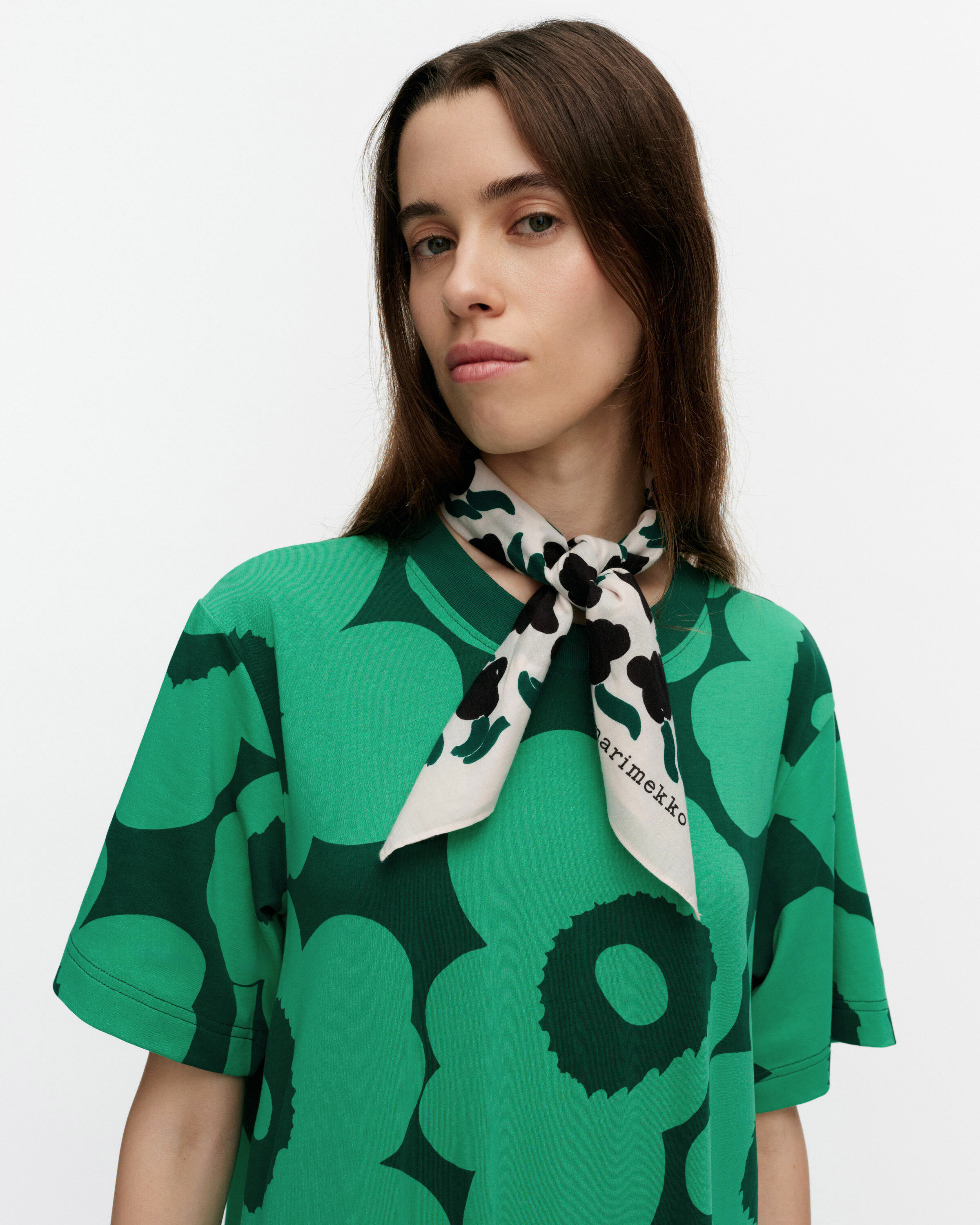 Pesofati Lemmitty 領巾