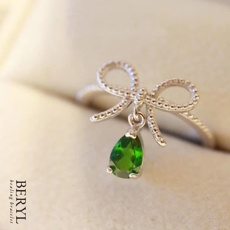 天然沙佛萊蝴蝶結純銀戒(活圍)