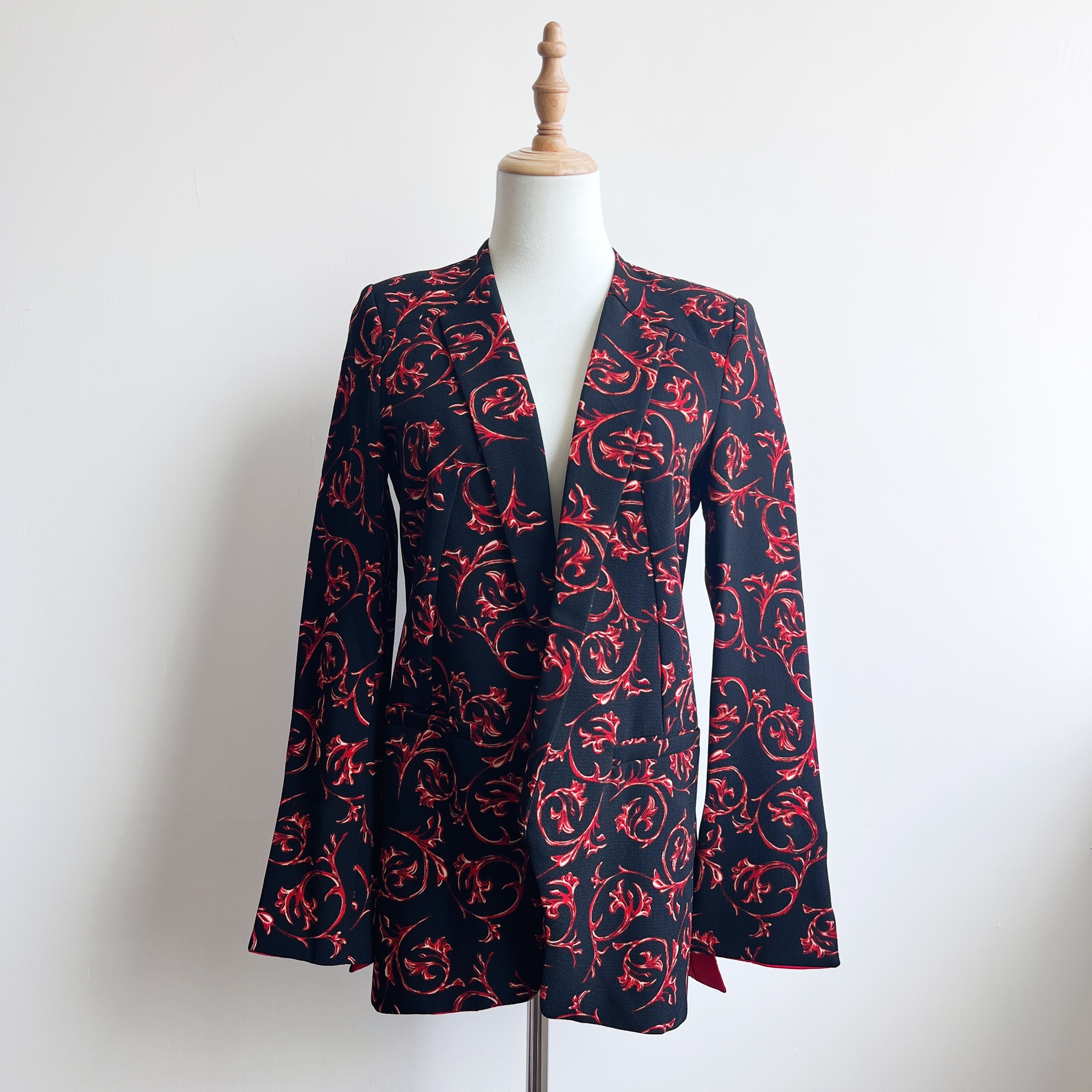 巴洛克紅藤蔓西裝外套