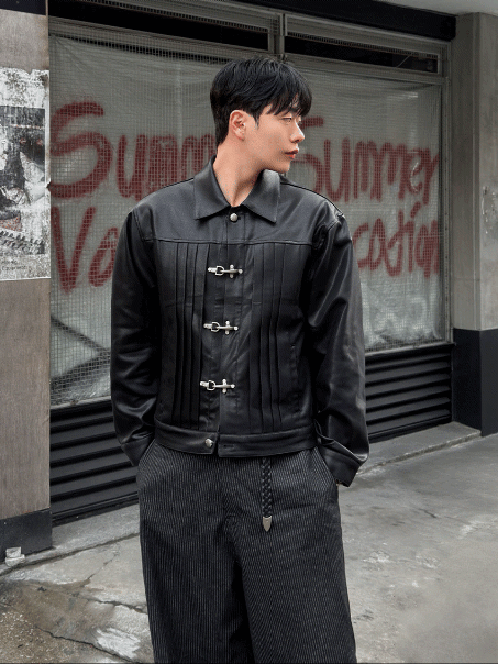 Rogen 扣環短款夾克