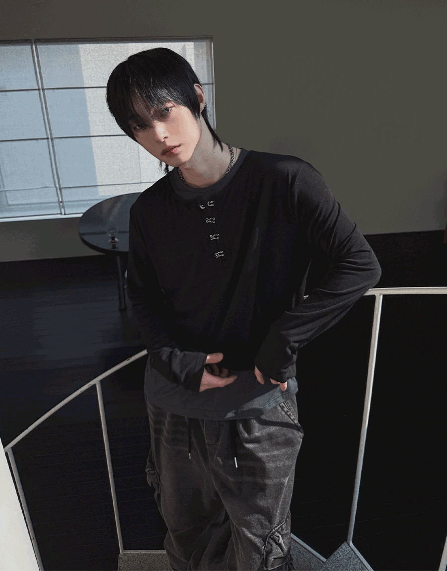 鉤扣疊層長袖T恤