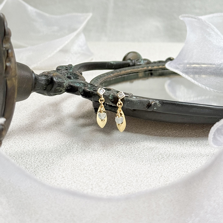 《簽到禮》 雨後的晴天 – 海藍寶 – 耳環