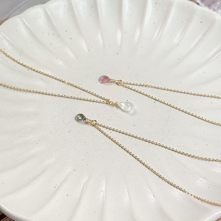 《滿件贈》 陰雨綿綿的淚珠 – 寶石 – 項鍊