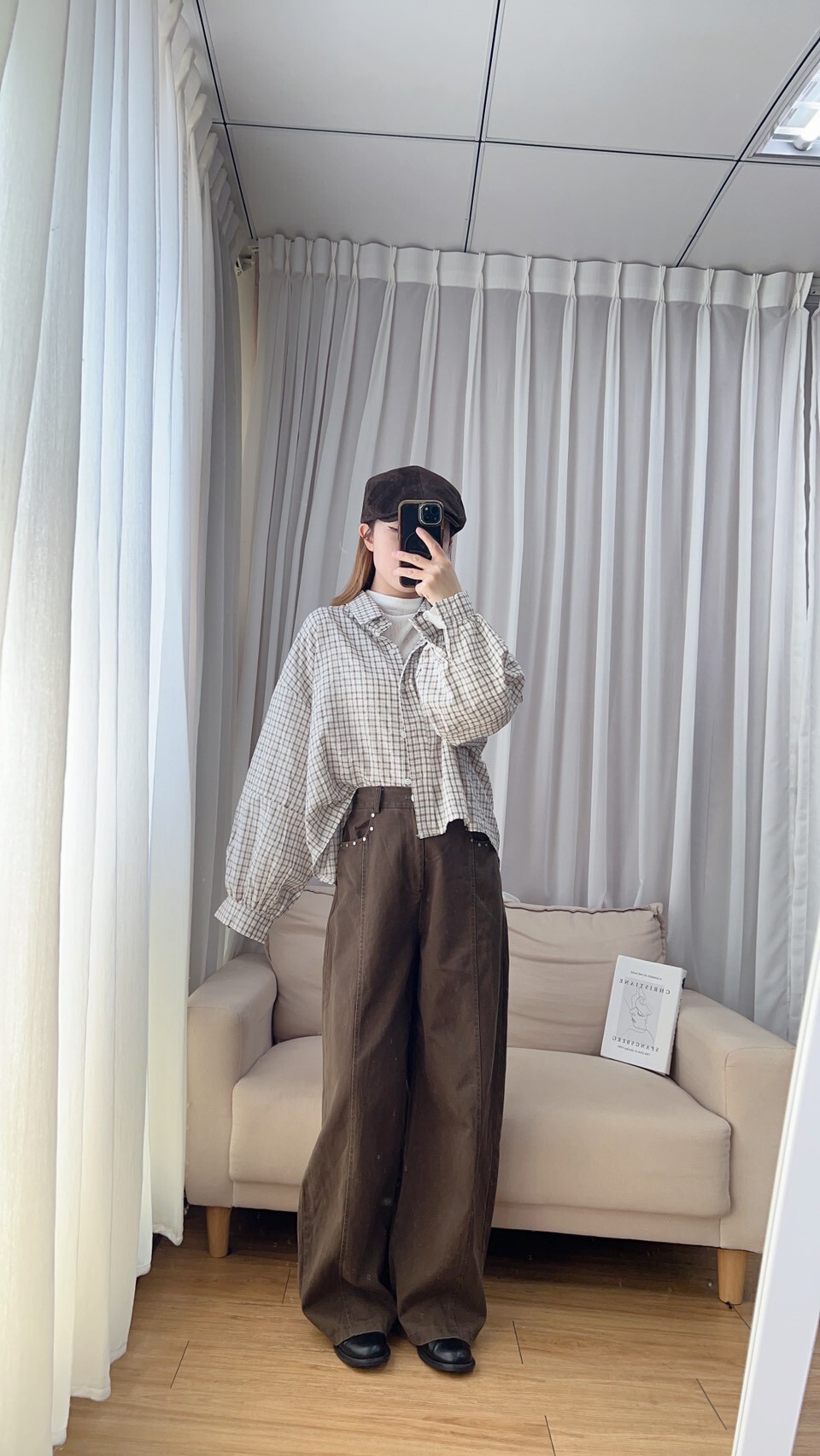 中車線口袋鉚釘牛仔褲s