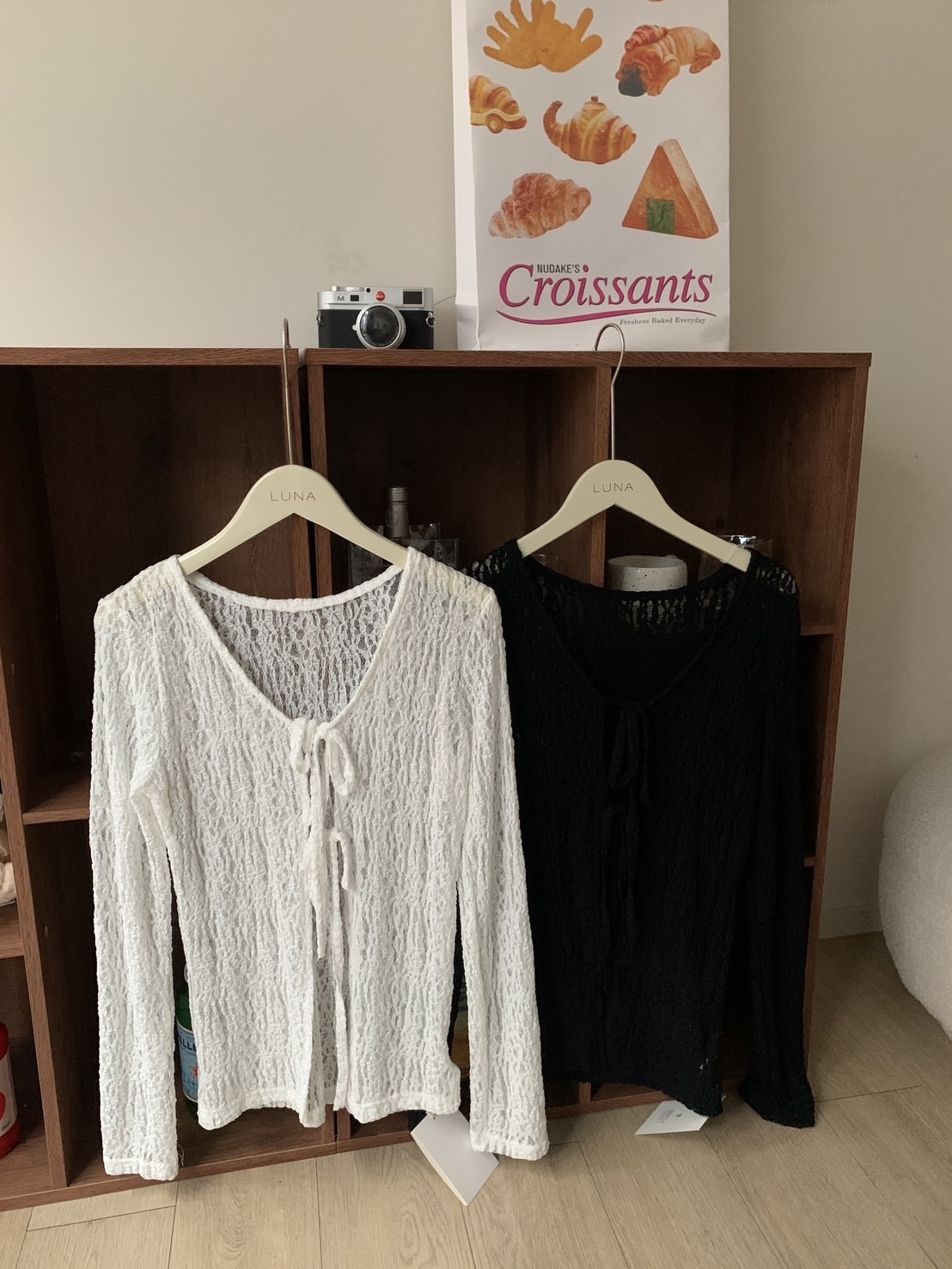 A42 預購蕾絲鉤花微透綁帶小外套