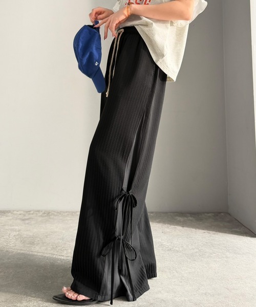 日本🇯🇵連線 Mily Bilet 側邊緞帶運動休閒褲 休閒褲 緞帶 綁帶 蝴蝶結 運動褲 鬆緊褲 4色(任買兩件711免運)/預購