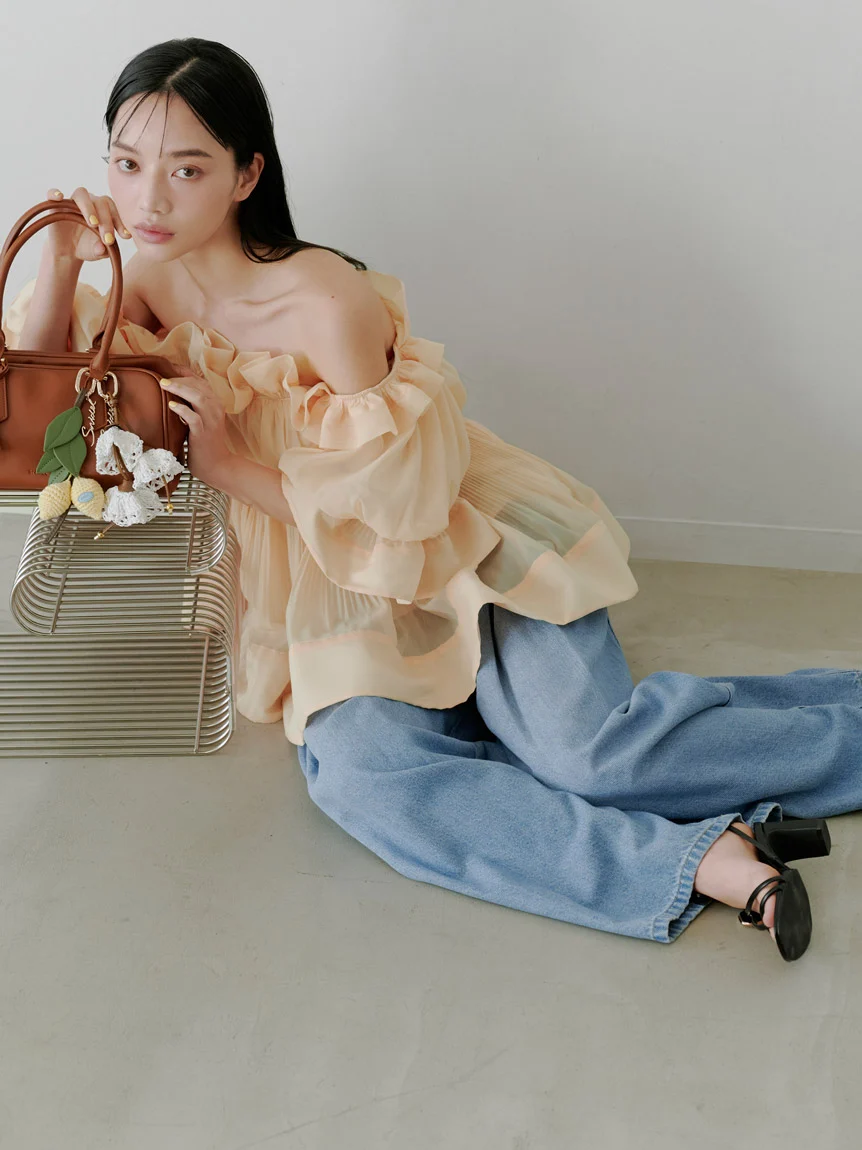 [預購] SNIDEL 弧形剪裁寬版牛仔褲