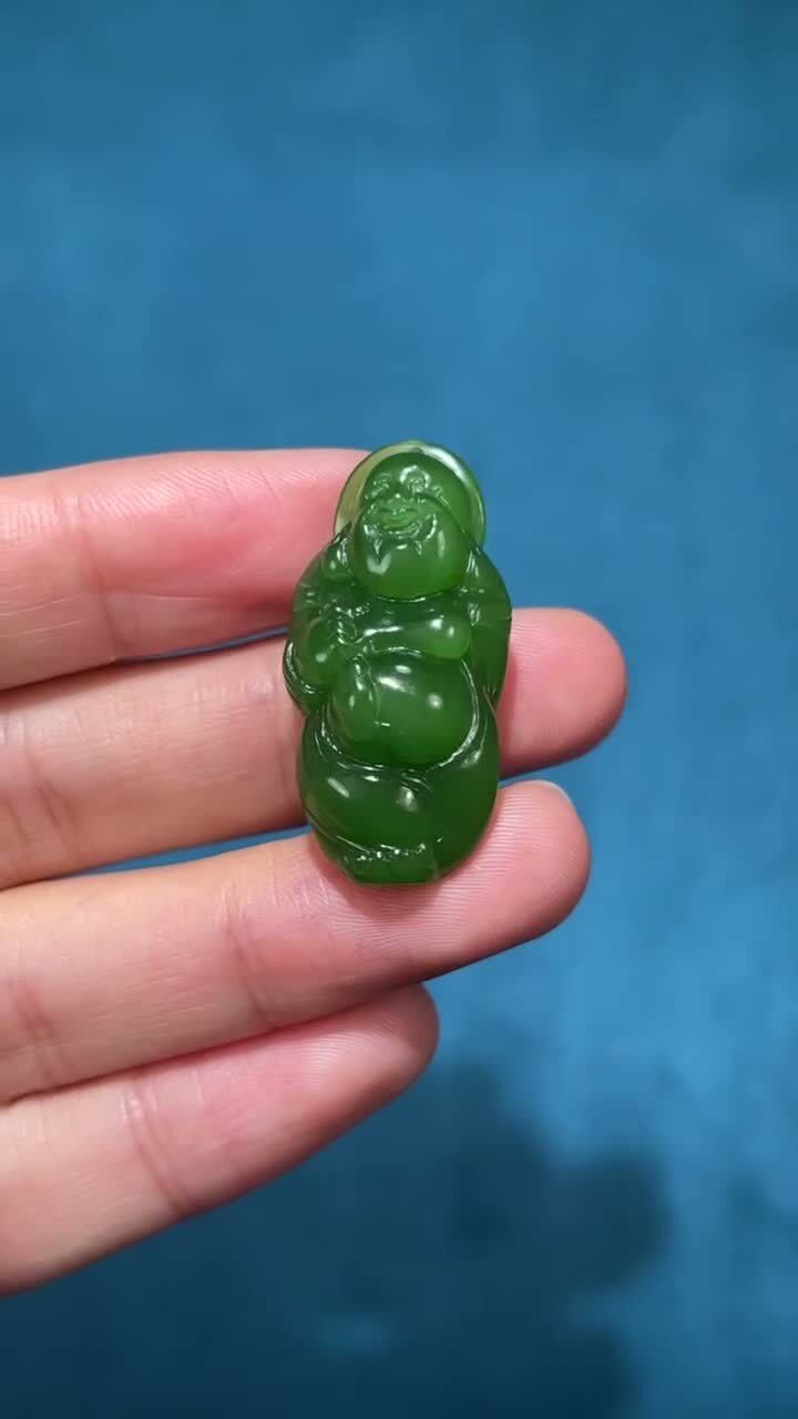 和田玉碧玉笑佛菠菜綠吊墜,天然和田玉軟玉