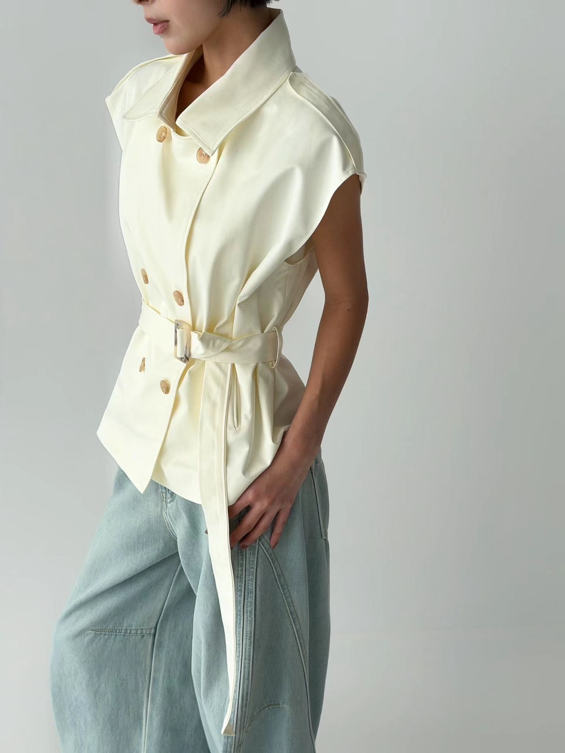 Marie-Marie 率性顯瘦綁帶風衣背心